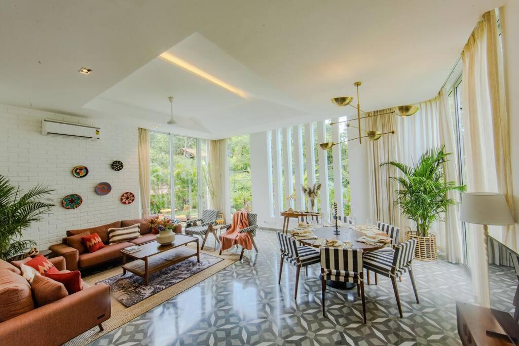 Presidential Luxury Villa Anjuna With Pvt Pool & Bathtub, Most Prime Location Zewnętrze zdjęcie